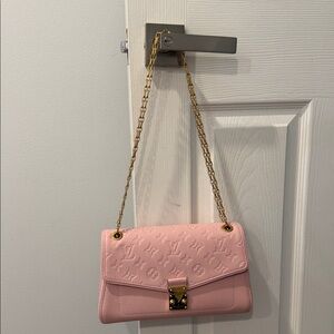 Louis Vuitton Light Pink Shoulder Bag with Gold Chain